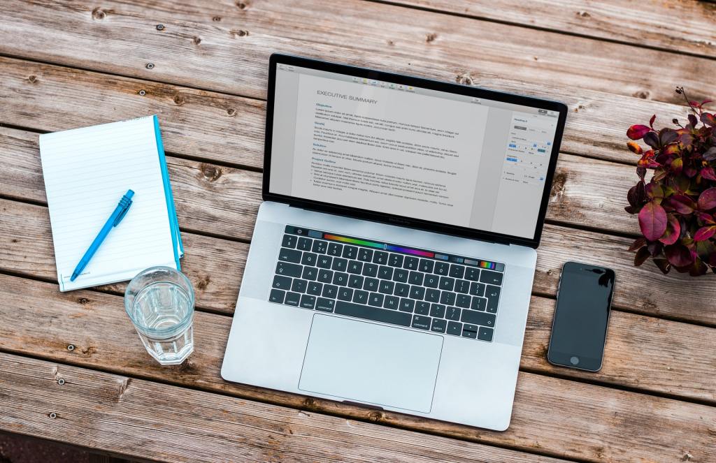 Should You Lie on Your&nbsp;Resume?