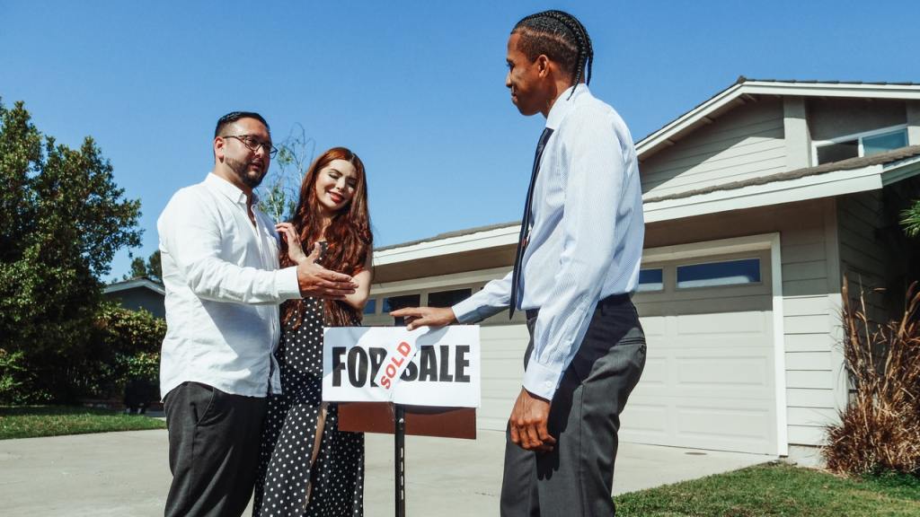 Top 5 Tips for Choosing the Right Realtor