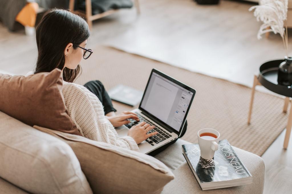 4 Tips to Overcome Book Writing&nbsp;Obstacles